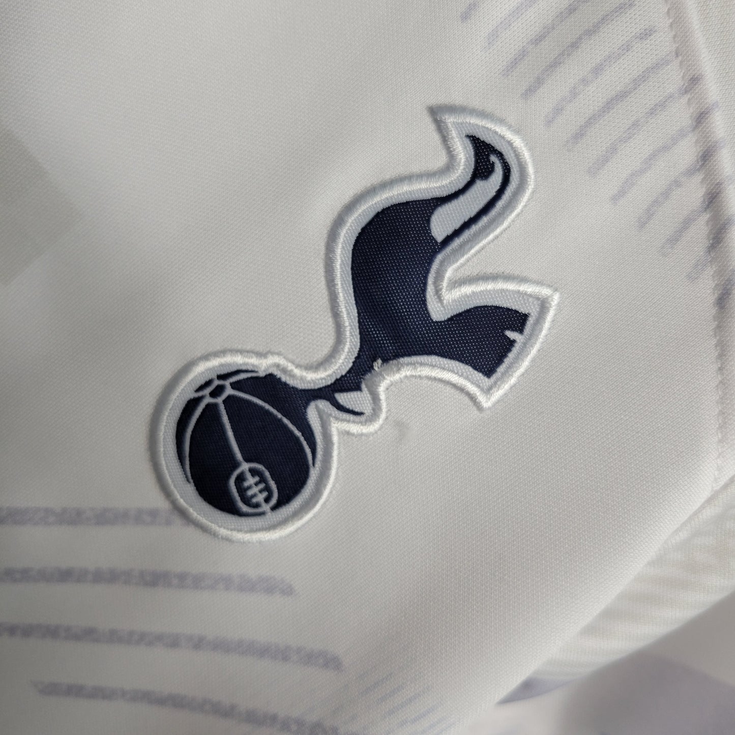 Tottenham Hotspur Harry Kane 10 Kids Home Soccer Jersey 2023/24