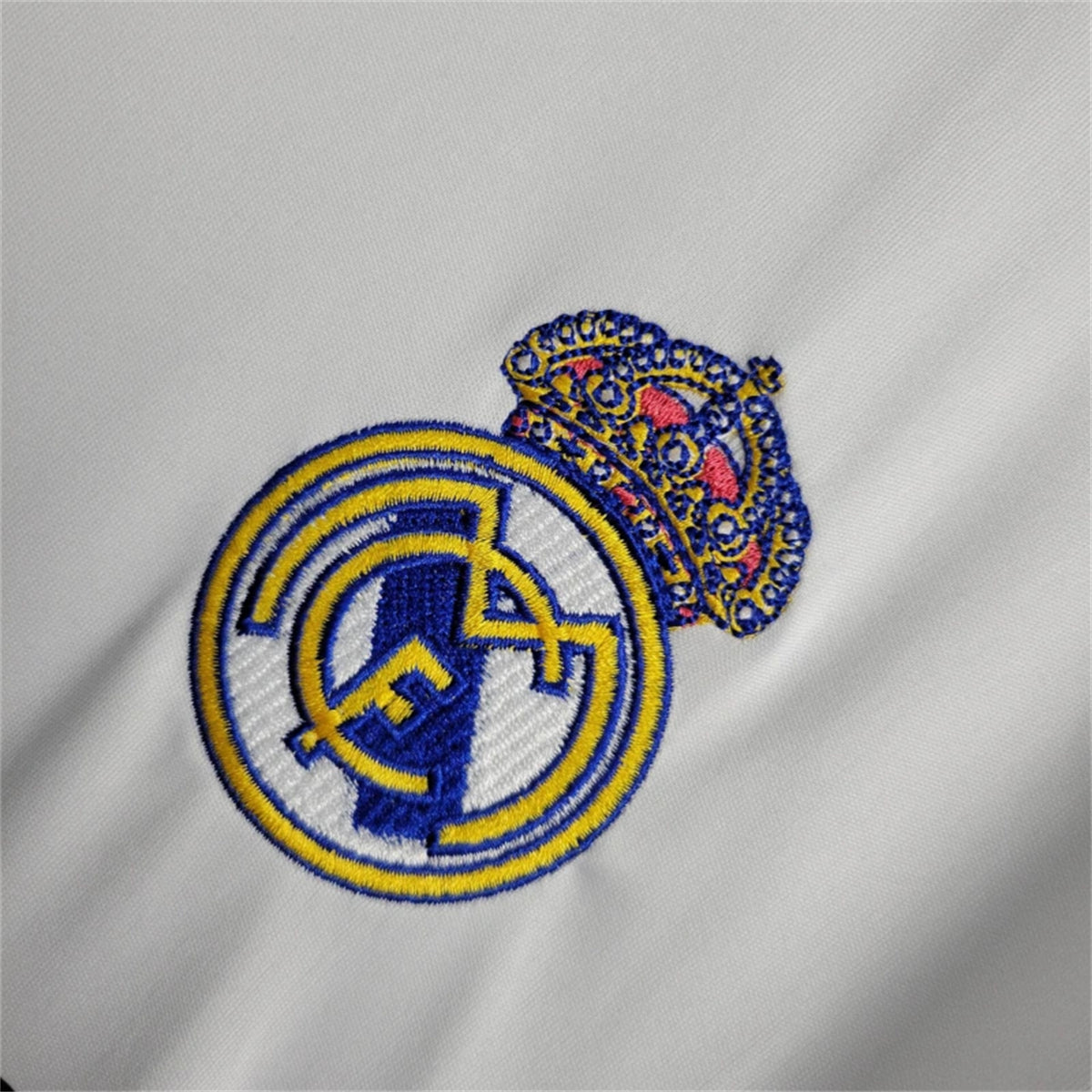 Real Madrid Luka Modrić 10 Home Soccer Jersey 2025-2026