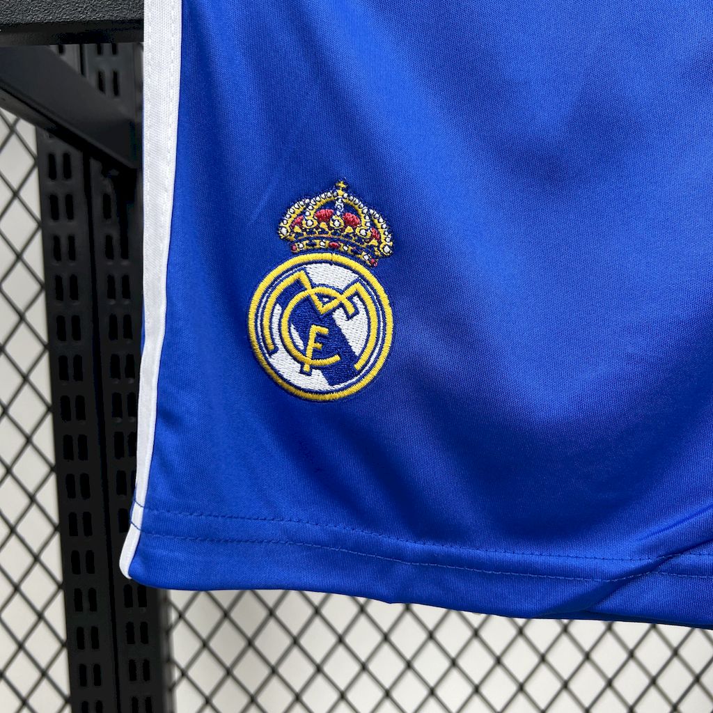Real Madrid Cristiano Ronaldo 7 Kids Third Soccer Jersey 2025-2026