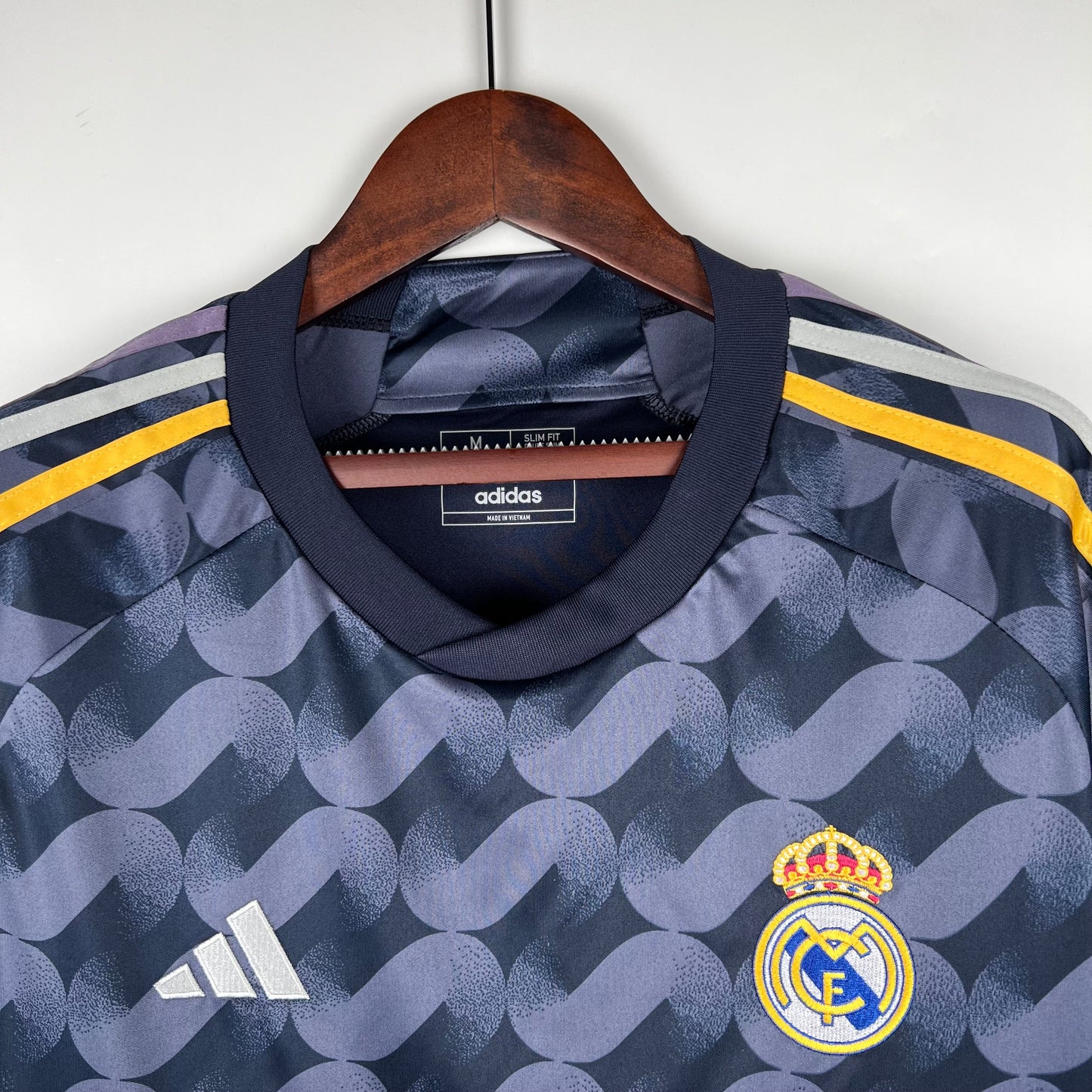 Real Madrid Jude Bellingham 5 Away Soccer Jersey 2023/24