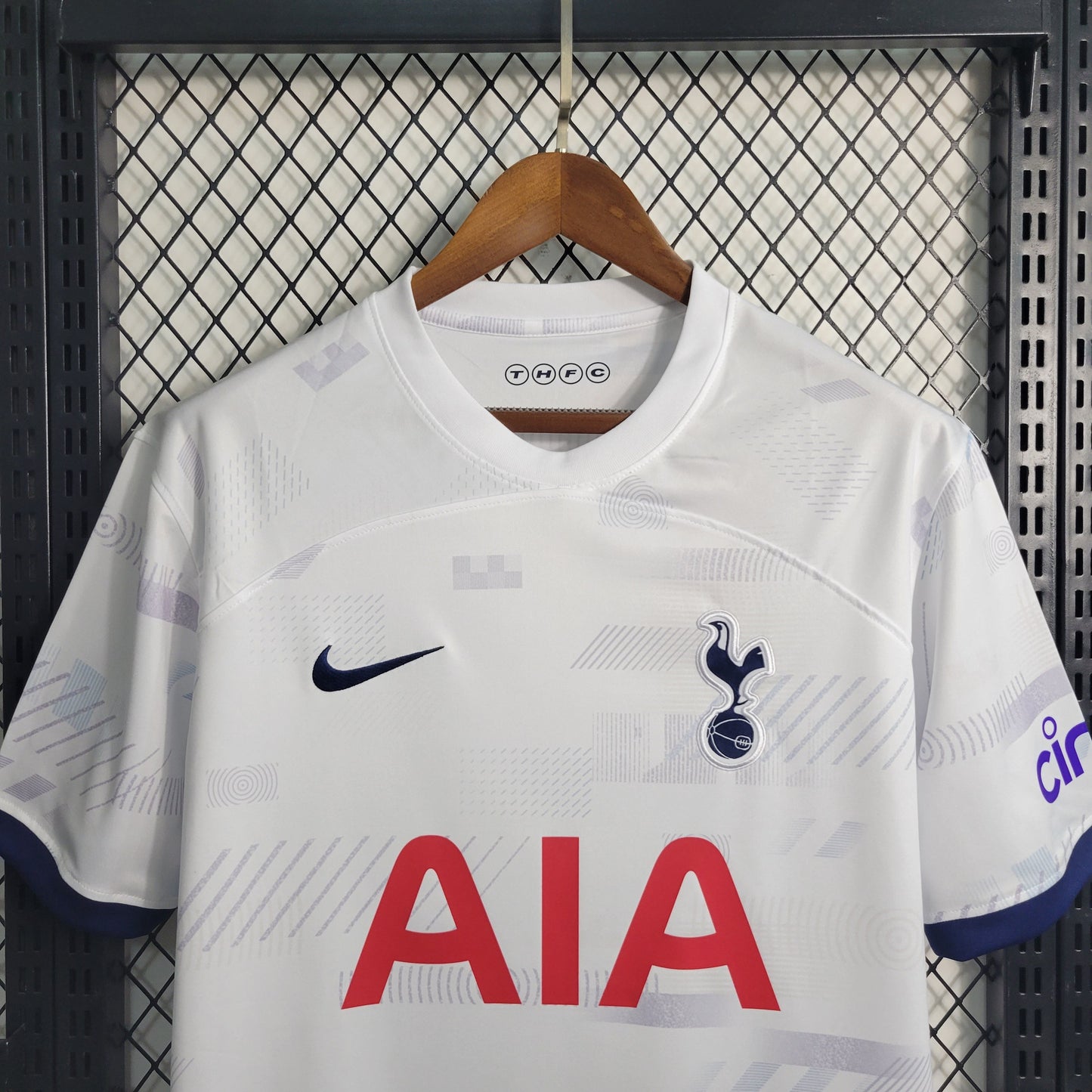 Tottenham Hotspur Son Heung-min 7 Home Soccer Jersey 2023/24