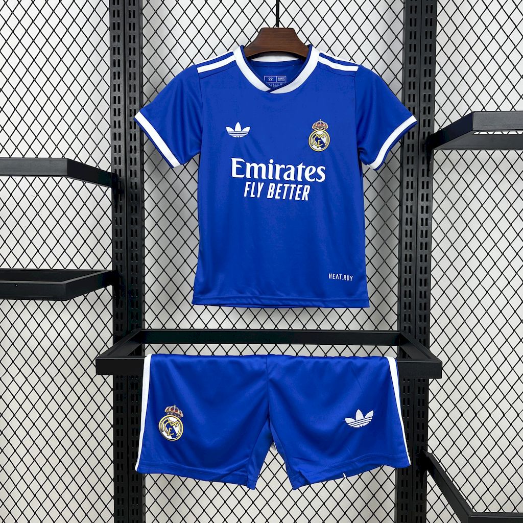 Real Madrid Federico Valverde 8 Kids Third Soccer Jersey 2025-2026