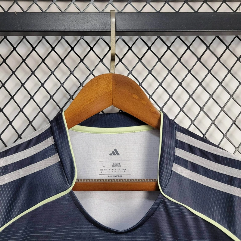 Real Madrid Kylian Mbappé 9 Away Soccer Jersey 2025-2026
