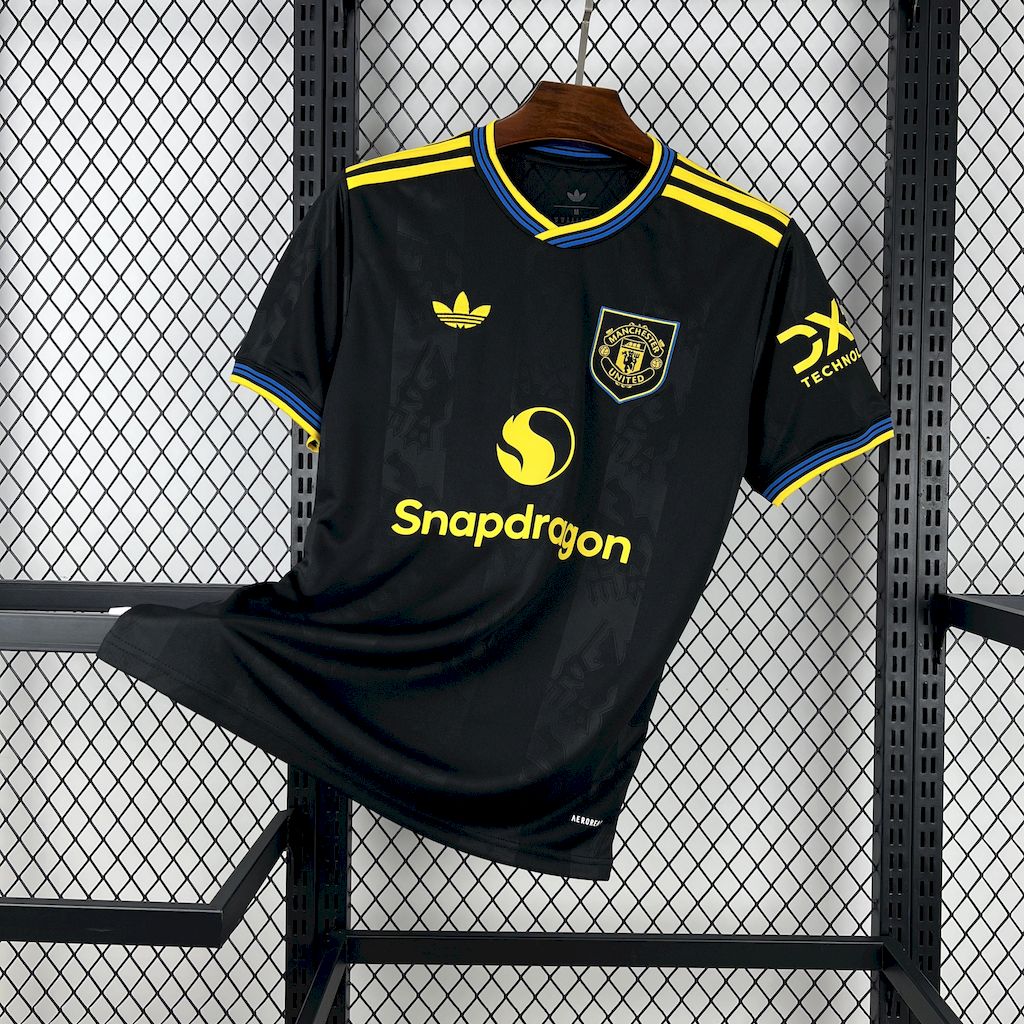 Manchester United Bruno Fernandes 8 Third Soccer Jersey 2025-2026