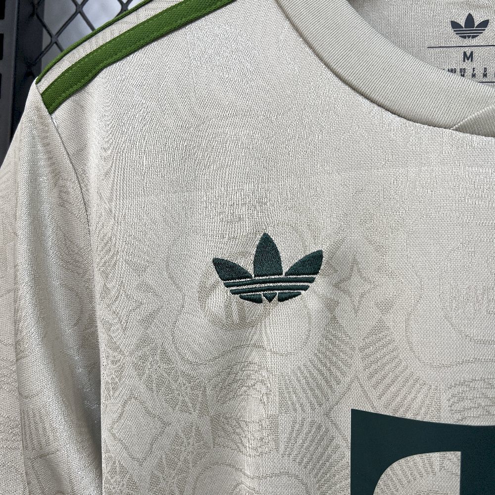 Bayern Munich Jamal Musiala 10 Oktoberfest Soccer Jersey 2025-2026