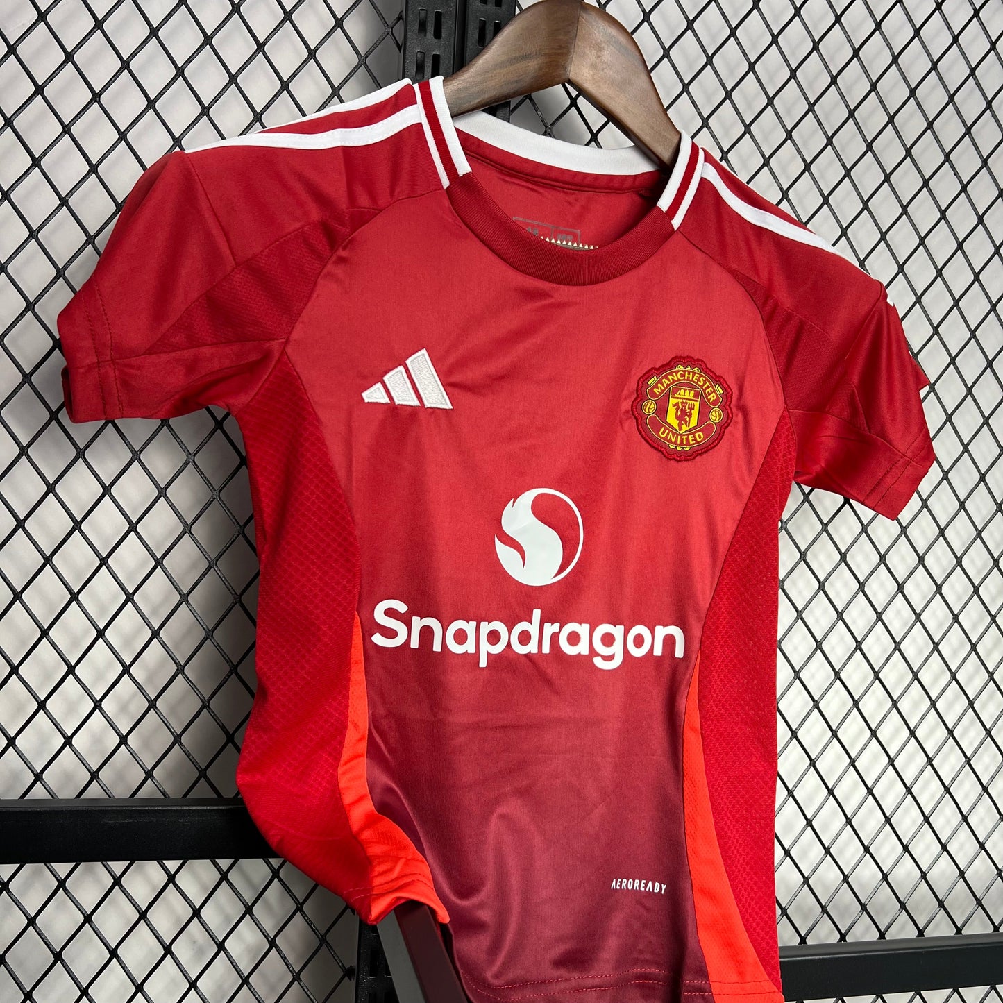 Manchester United Cristiano Ronaldo 7 Home Kids Soccer Jersey 2024/25