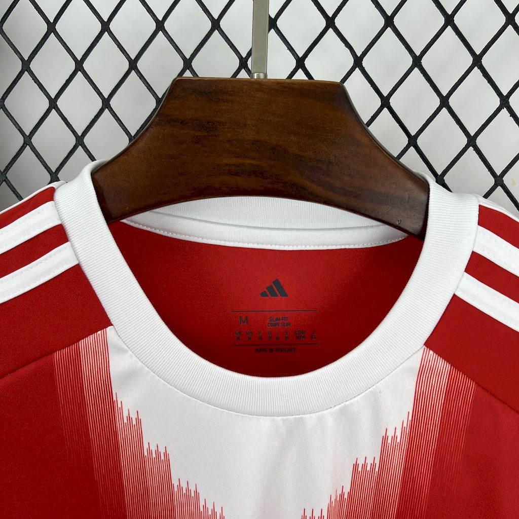 Bayern Munich Jamal Musiala 42 Home Soccer Jersey 2025-2026