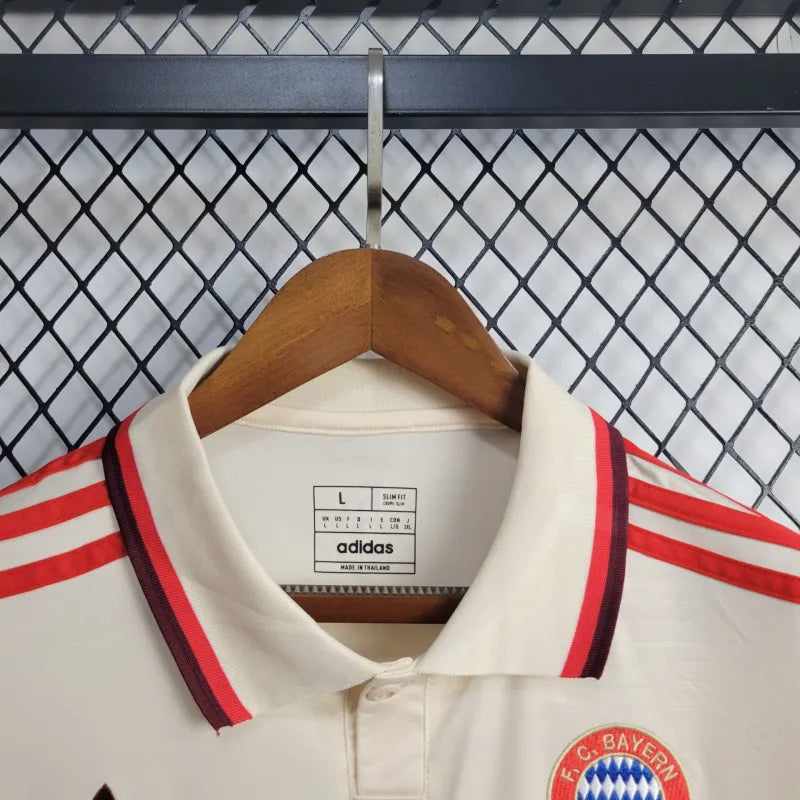 Bayern Munich Robert Lewandowski 9 Third Soccer Jersey 2024/25