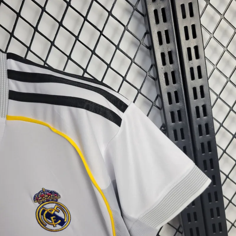 Real Madrid Vini Jr. 7 Women's Home Soccer Jersey 2025-2026