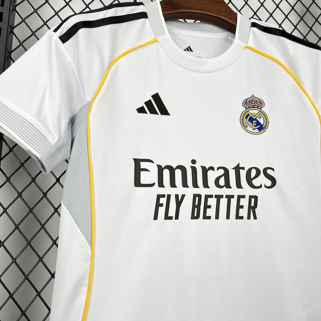 Real Madrid Kylian Mbappé 9 Kids Home Soccer Jersey 2025-2026