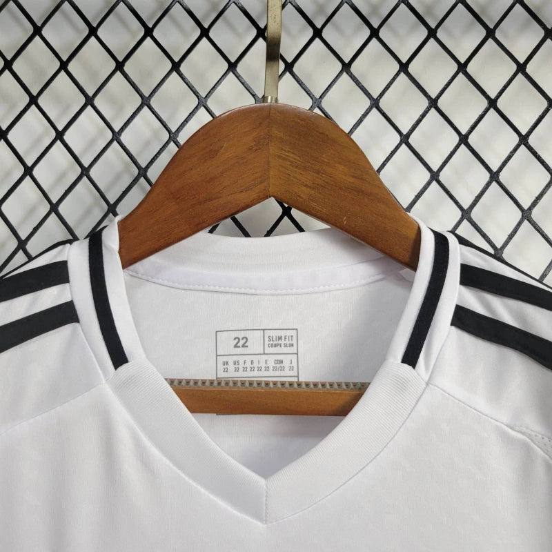 Real Madrid Luka Modric 10 Home Kids Soccer Jersey 2024/25