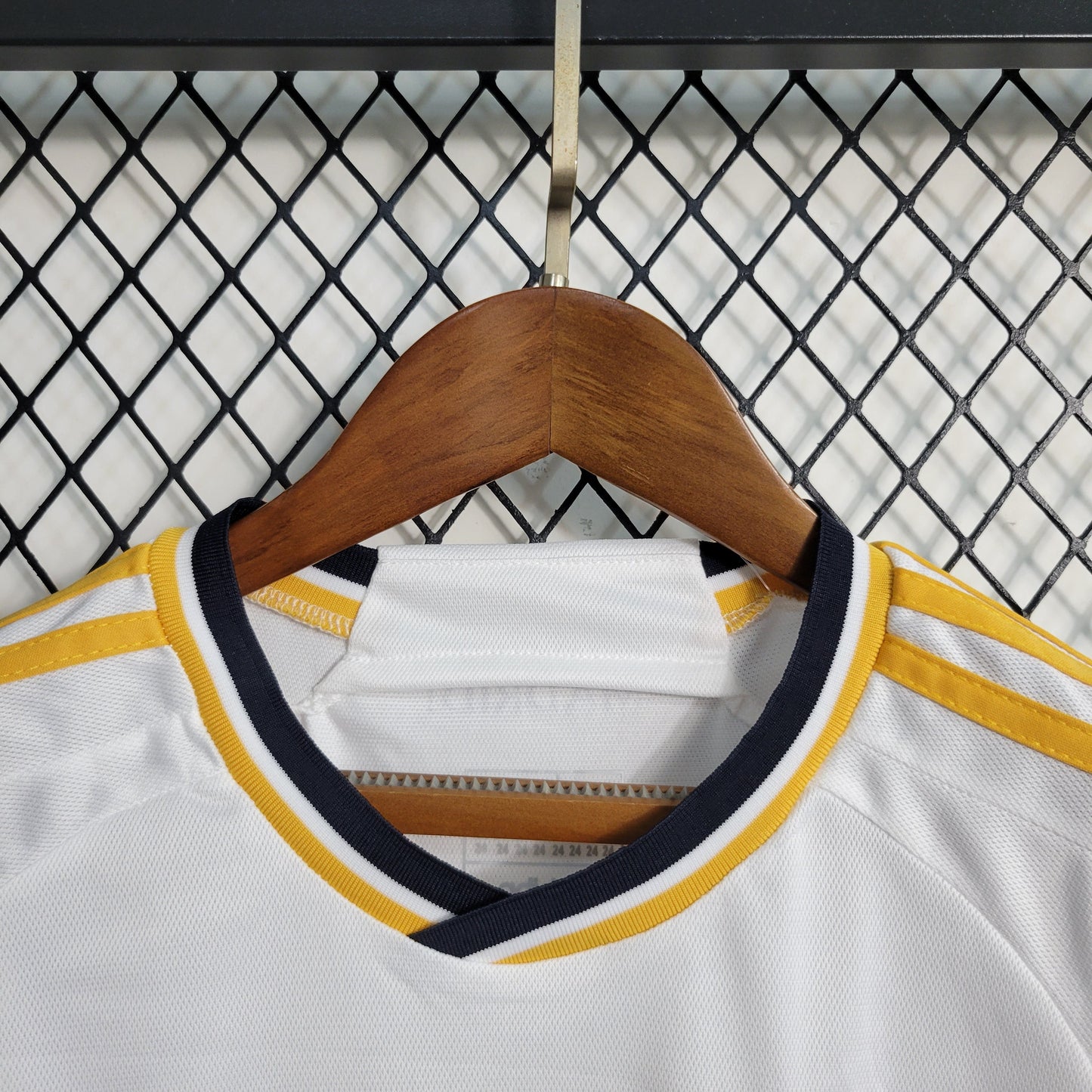 Real Madrid Jude Bellingham 5 Kids Home Soccer Jersey 2023/24