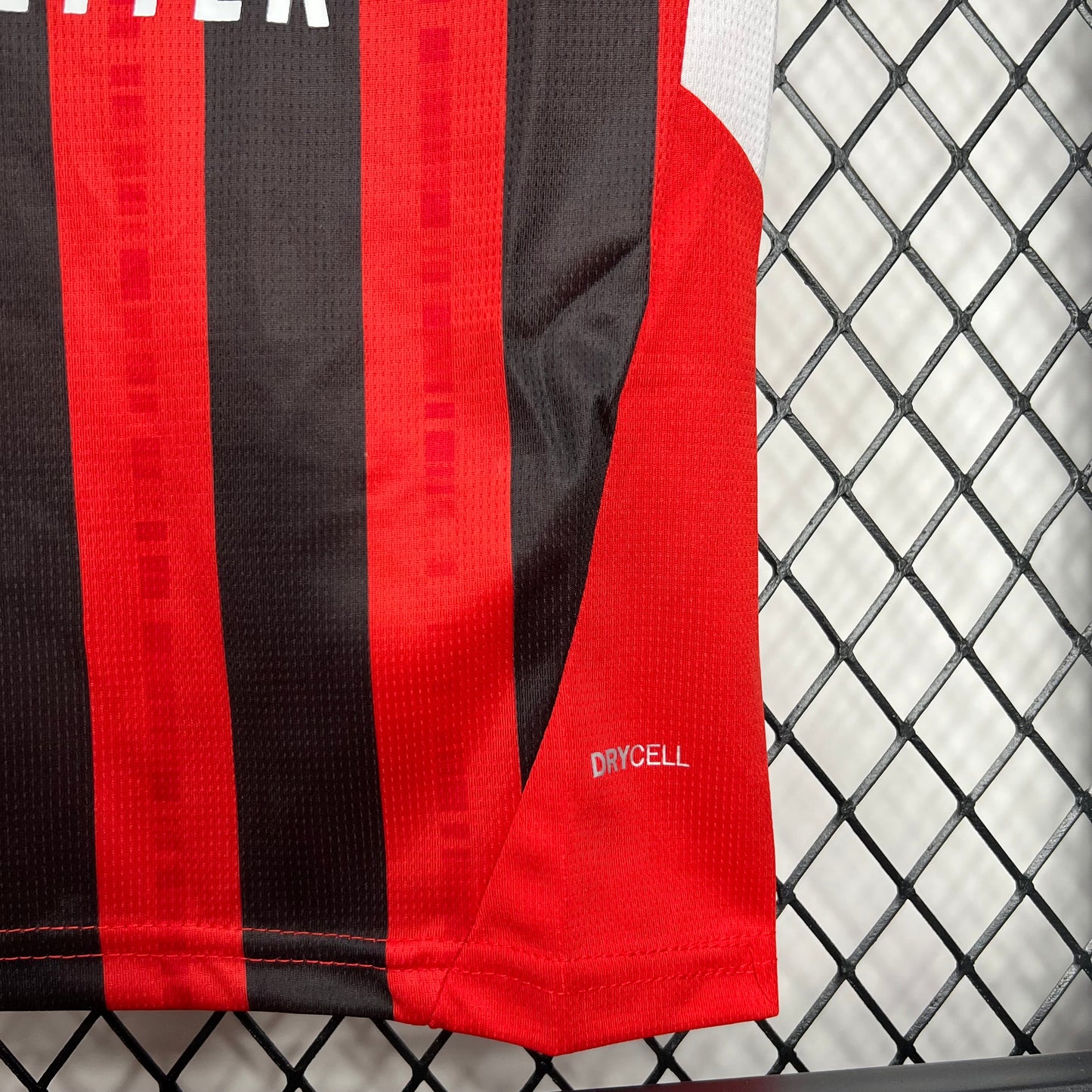 AC Milan Christian Pulisic 11 Kids Home Soccer Jersey 2024/25